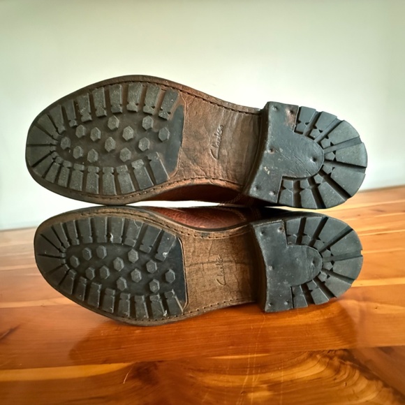 Clarks 1825 Chelsea Boot Size 9M US - Picture 15 of 15